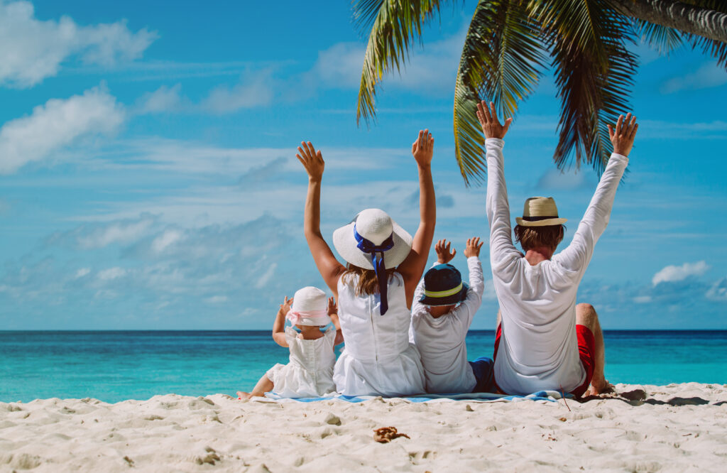 mejor precio vacaciones agencia viajes atención seguridad familia playa
