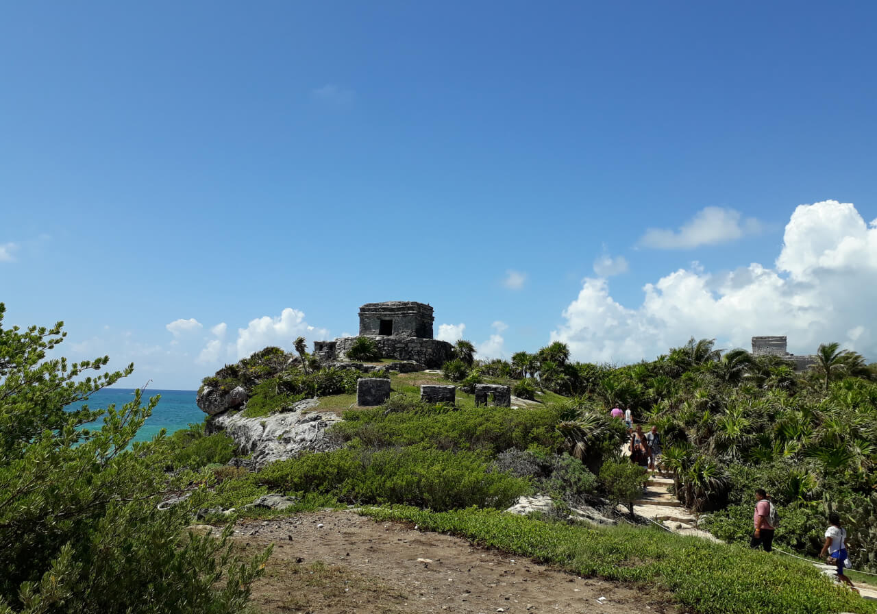 ruinas de tulum en la riviera maya