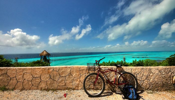 Recorre Isla Mujeres Bicicleta Vista